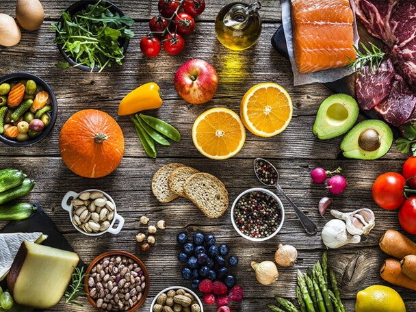 哺乳飲食與母乳成分